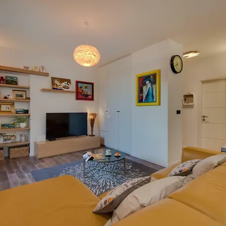 Oliveto Apartment