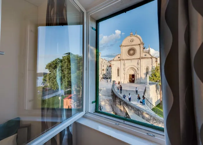 Oliveto アパート *