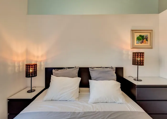 Oliveto アパート *